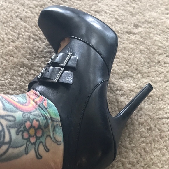 EUC Gorgeous MRKT Black Square Toe Shoes Sz 8.5 - Picture 7 of 8